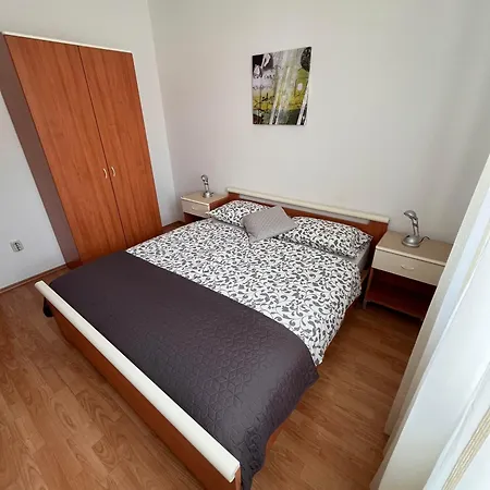 Apartment Apartment M&M-Free Parking *