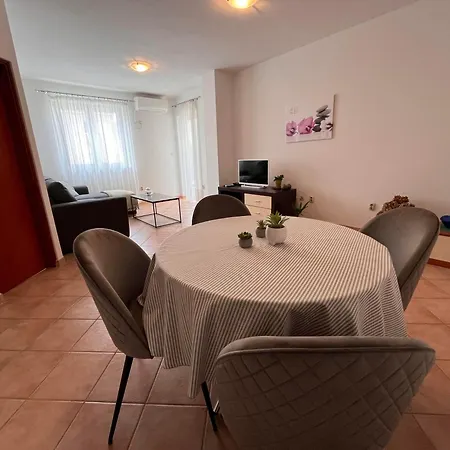 Apartment M&m-free Parking Rovinj